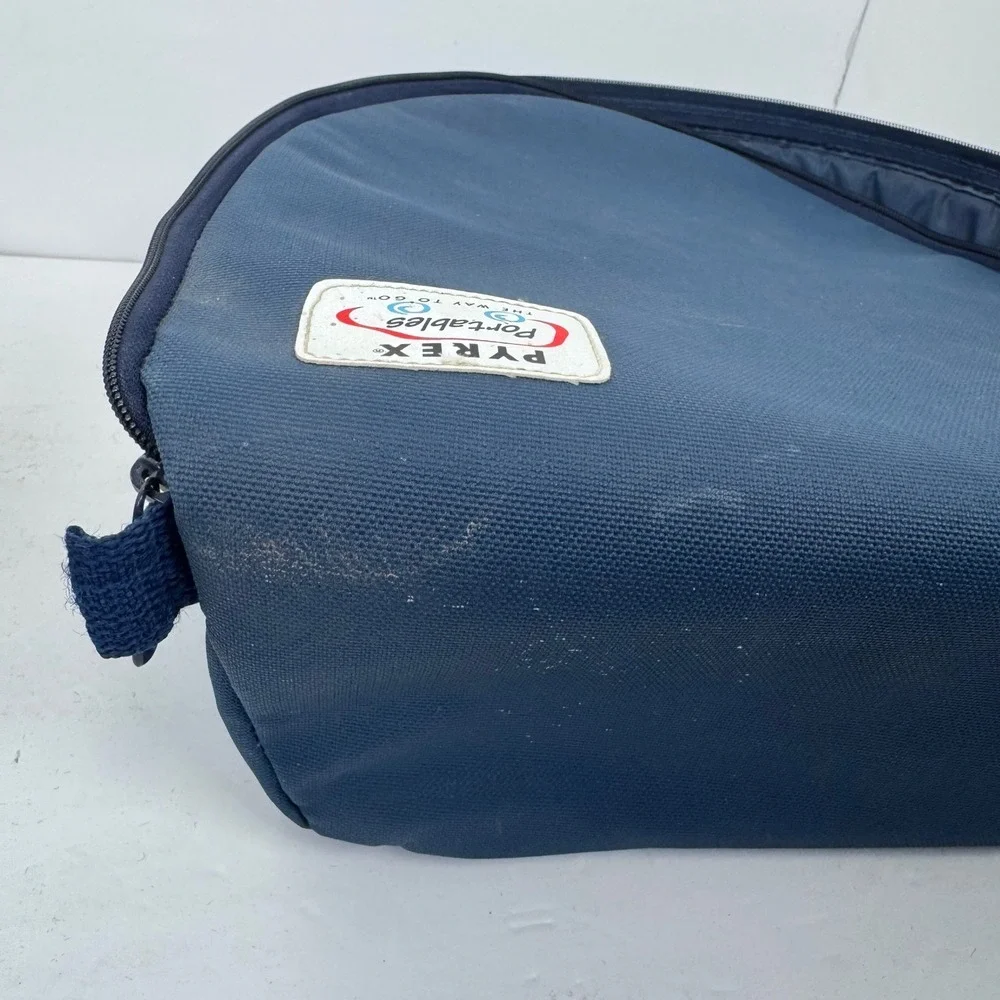 Vintage Pyrex Portables Food Carrier 4.5QT Navy Blue Insulated Bag Bowl 7404-S